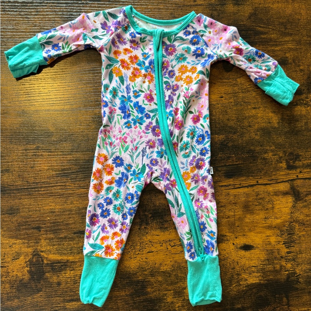 Little Sleepies - Sweet Pea Zippy